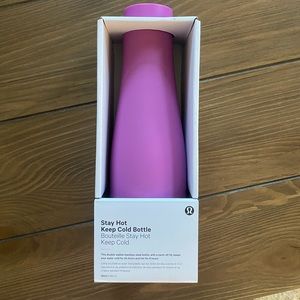 Lululemon stay hot keep cold water